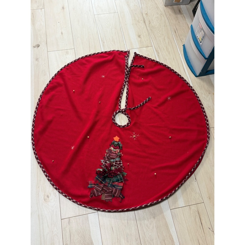 Vintage Handmade Red Waffle Knit Christmas Tree Skirt Plaid Trim 46 Inch